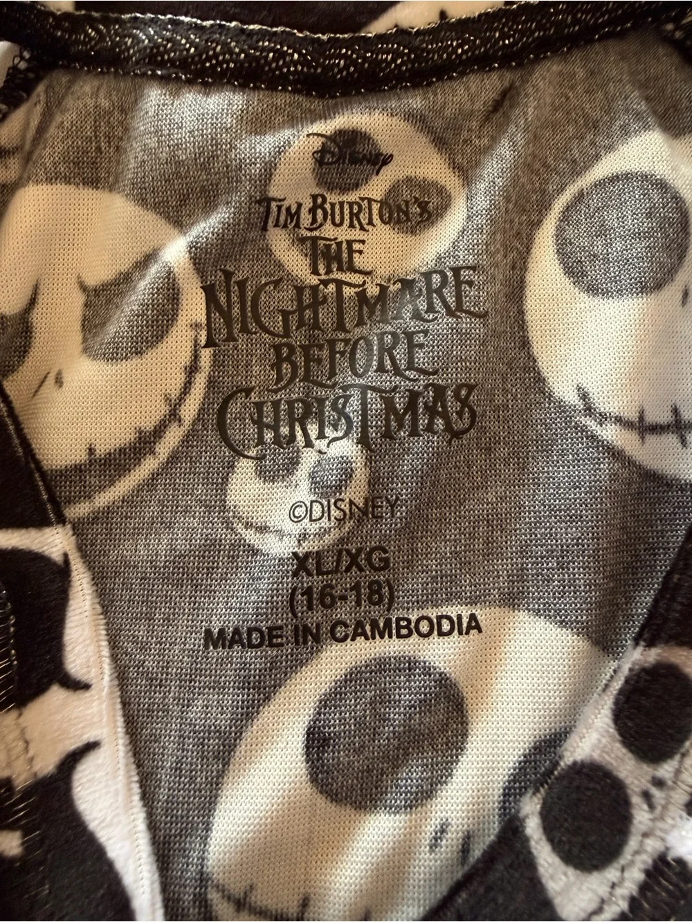 Nightmare before Christmas Women’s Pajamas - Picture 3 of 4